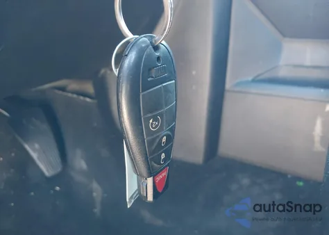 2017 Ram 1500 Lone Star Silver 4X2 5'7 Box z USA, uszkodzony, nr VIN 1C6RR6LT6HS825621